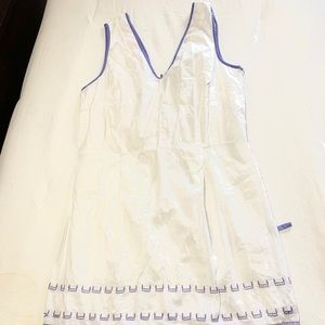 Nougat London size 4